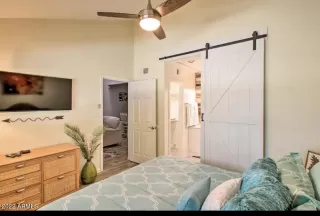 Photo #2: 6472049 Listing