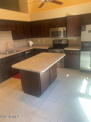 Photo #1: 6472093 Listing