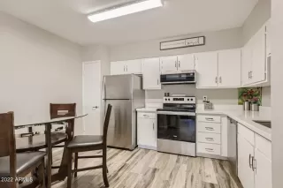 Photo #6: 6472129 Listing