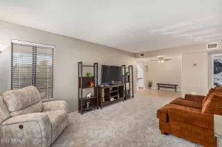 Photo #4: 6472219 Listing 