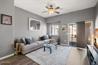 Photo #2: 6472537 Listing 