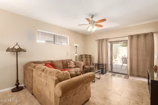 Photo #5: 6472554 Listing