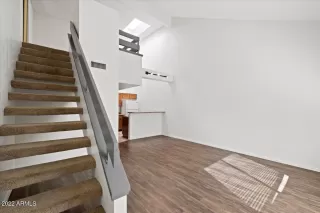 Photo #2: 6472733 Listing