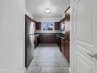 Photo #2: 6472772 Listing