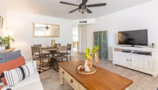 Photo #4: 6473545 Listing