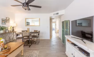 Photo #5: 6473545 Listing