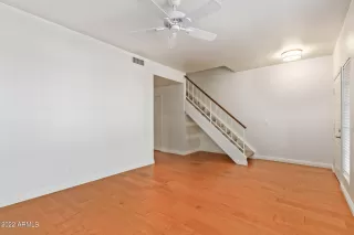 Photo #5: 6473694 Listing