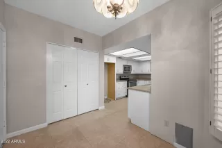 Photo #5: 6474044 Listing 