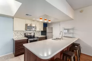 Photo #3: 6474094 Listing 