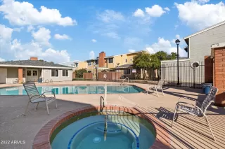 Photo #2: 6474613 Listing