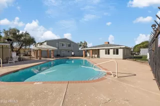 Photo #3: 6474613 Listing