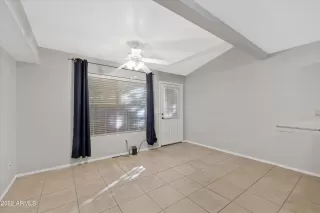 Photo #4: 6474613 Listing