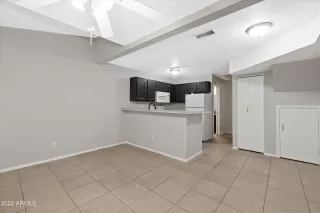 Photo #5: 6474613 Listing