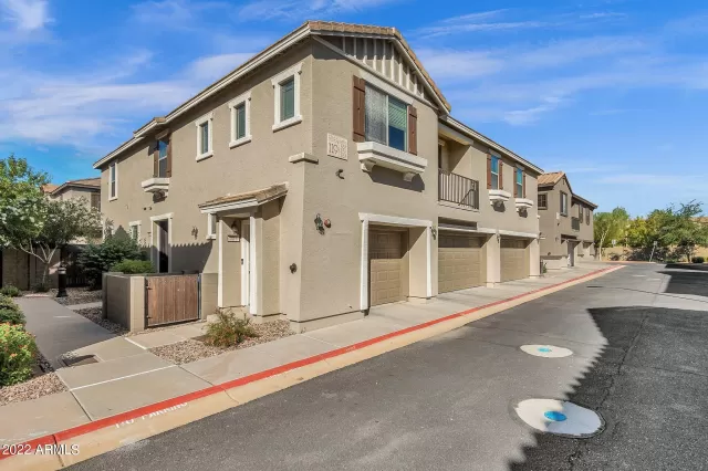 MLS: 6474652 Condo For Sale