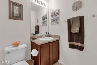 Photo #5: 6474652 Listing