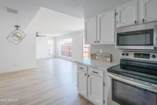 Photo #4: 6474867 Listing 
