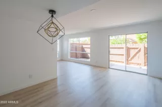 Photo #6: 6474867 Listing 