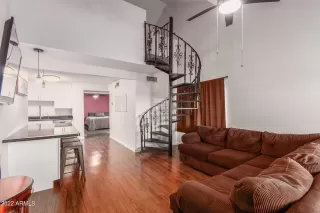 Photo #1: 6475214 Listing