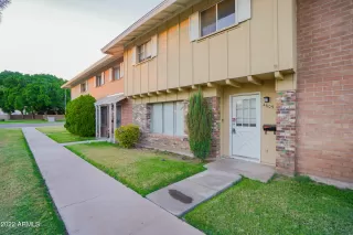 Photo #2: 6475309 Listing