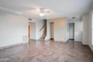 Photo #6: 6475309 Listing