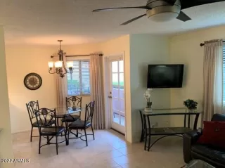 Photo #6: 6475554 Listing 