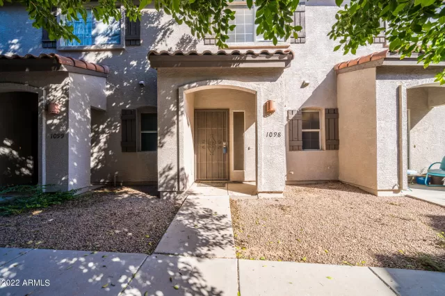 MLS: 6475875 Condo For Sale