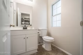 Photo #4: 6475875 Listing