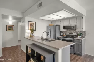 Photo #1: 6476389 Listing