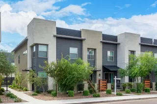 Photo #1: 6476669 Listing 