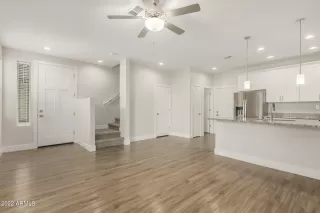 Photo #2: 6476669 Listing 