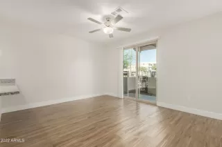 Photo #4: 6476669 Listing 