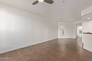 Photo #2: 6476673 Listing