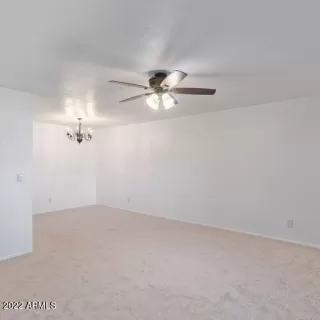 Photo #5: 6476995 Listing 