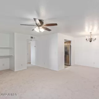 Photo #6: 6476995 Listing 