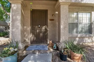 Photo #6: 6477117 Listing