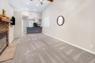 Photo #4: 6477566 Listing 