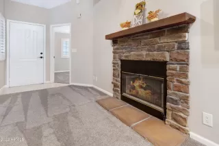 Photo #6: 6477566 Listing 