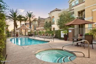 Photo #4: 6477611 Listing