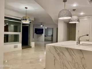 Photo #5: 6477994 Listing