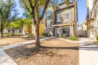 Photo #2: 6478096 Listing