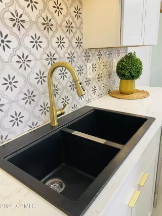 Photo #1: 6478115 Listing