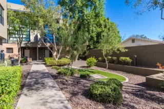 Photo #2: 6478159 Listing