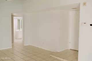 Photo #6: 6478402 Listing 