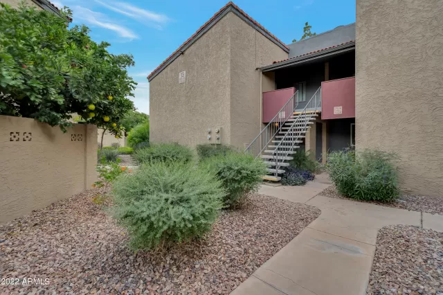 MLS: 6478425 Condo For Sale