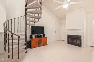 Photo #4: 6479266 Listing