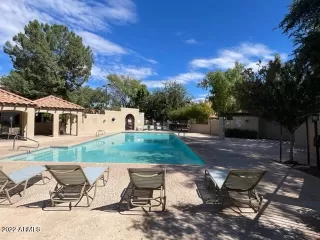 Photo #2: 6479325 Listing