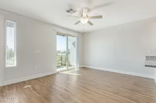 Photo #4: 6479536 Listing