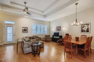 Photo #4: 6479637 Listing