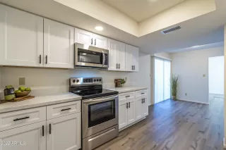 Photo #1: 6479950 Listing 