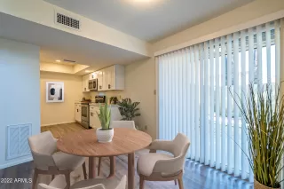 Photo #3: 6479950 Listing 